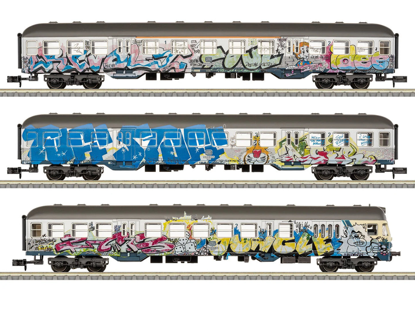 Minitrix M18264 DB Contemporary Art Commuter Coach Set (3) IV DCC-Fitted N Gauge