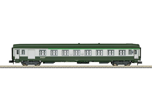 Minitrix SNCF B7D 2nd Class Express Baggage Coach V M18463 N Gauge