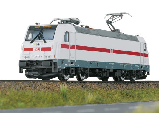 Trix 25449 DBAG BR146 572-3 IC Electric Locomotive VI (DCC-Sound) HO