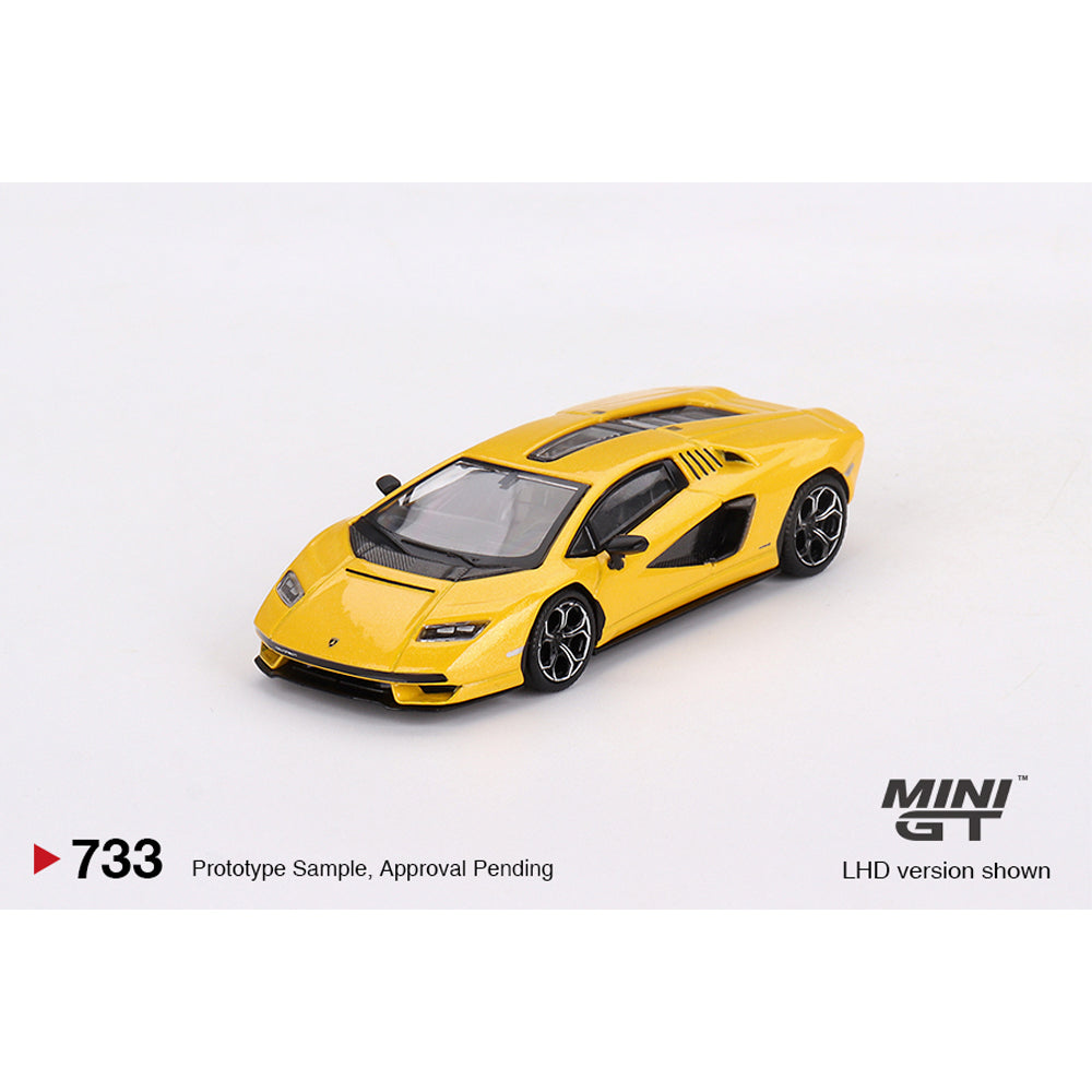 MiniGT Lamborghini Countach LPI 800-4 New Giallo Orion 1:64 Diecast Model 733-L