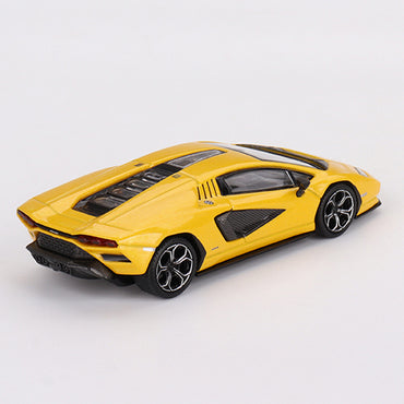 MiniGT Lamborghini Countach LPI 800-4 New Giallo Orion 1:64 Diecast Model 733-L