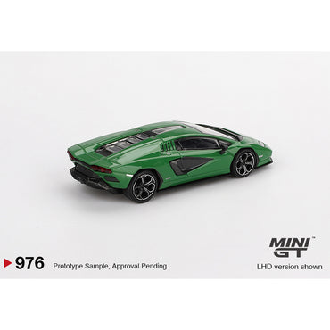 MiniGT Lamborghini Countach LPI 800-4 Verde Medio 1:64 Diecast Car 976-L
