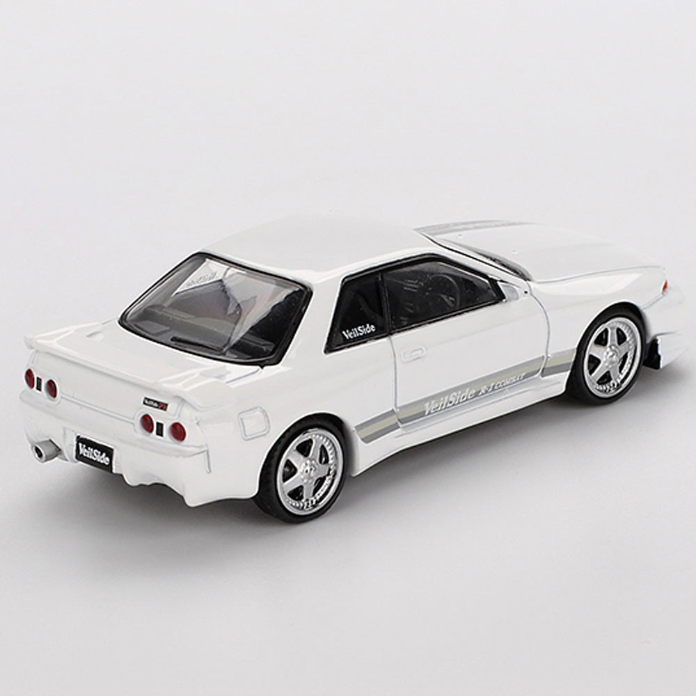 MiniGT Nissan Skyline GT-R R32 VeilSide Combat C-I White 1:64 Diecast Car 1066-R