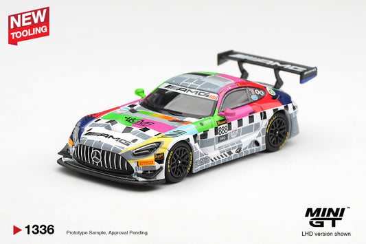 MiniGT Mercedes-AMG GT3 No.888 Team GMR Meguiars Bathurst 2025 LHD 1:64 1336-L