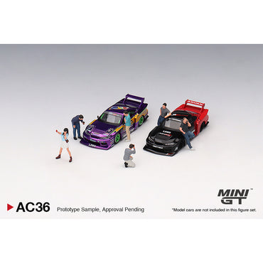 MiniGT Car Enthusiasts Figures (x6) 1:64 Diorama