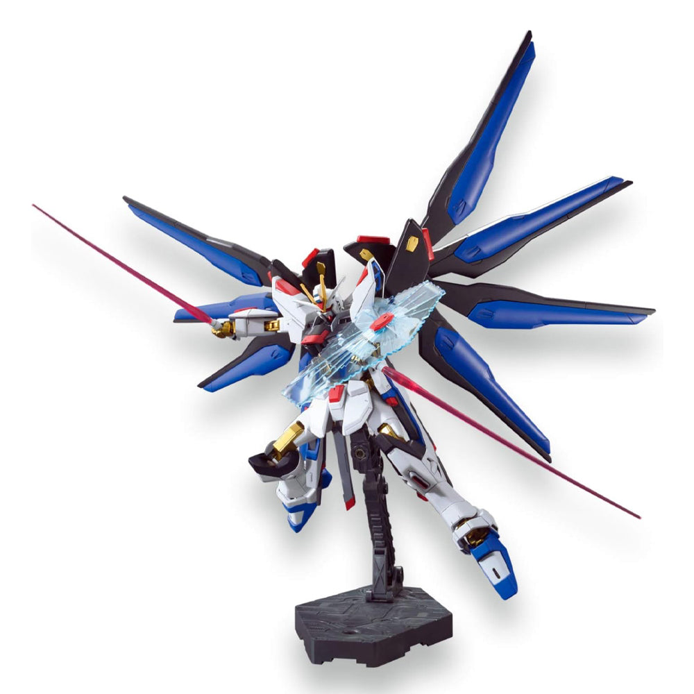 Bandai HG 1/144 ZGMF-X20A Strike Freedom Gundam Gunpla Kit 55610