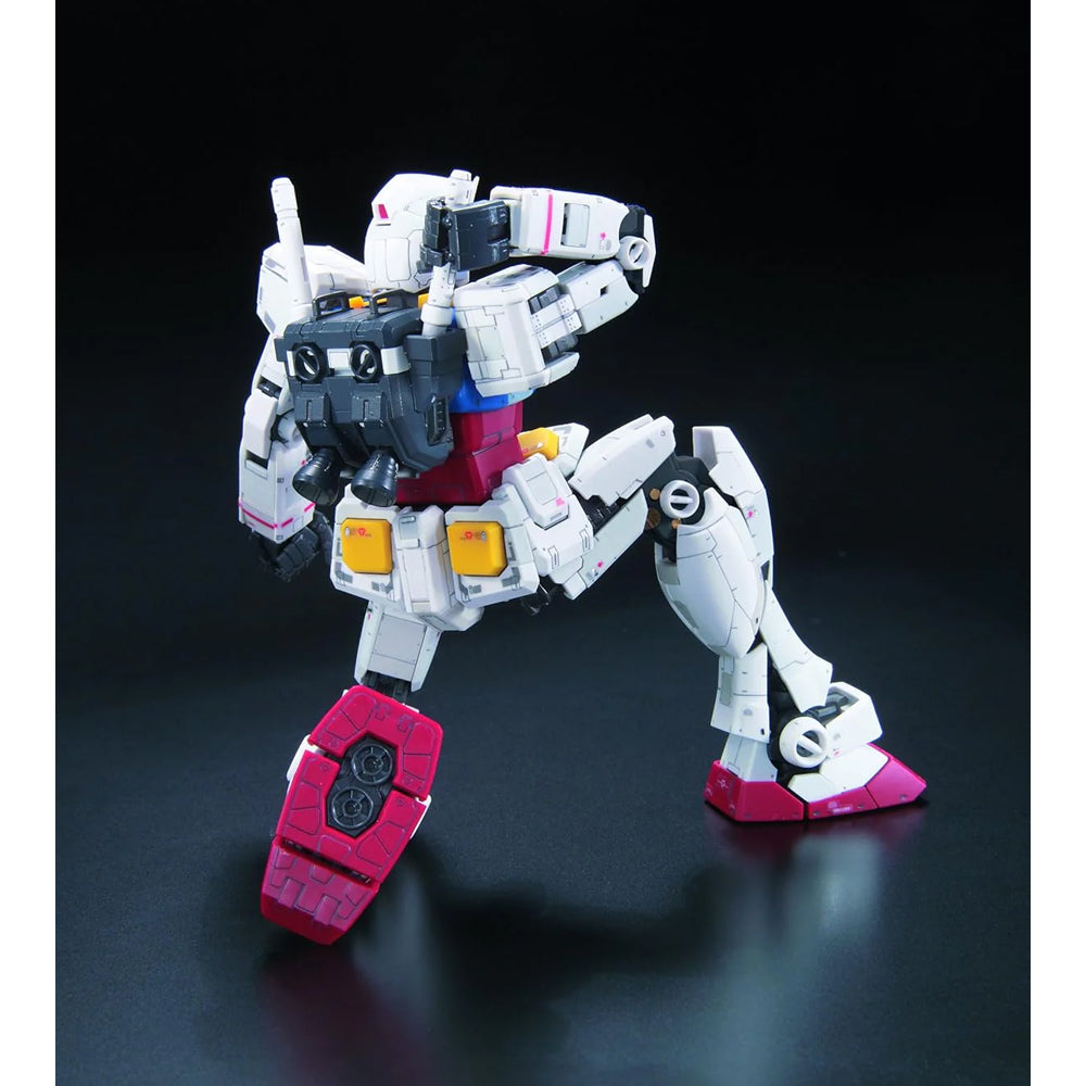 Bandai RG RX-78-2 Gundam E.F.S.F Prototype Mobile Suit Gunpla Kit 61594