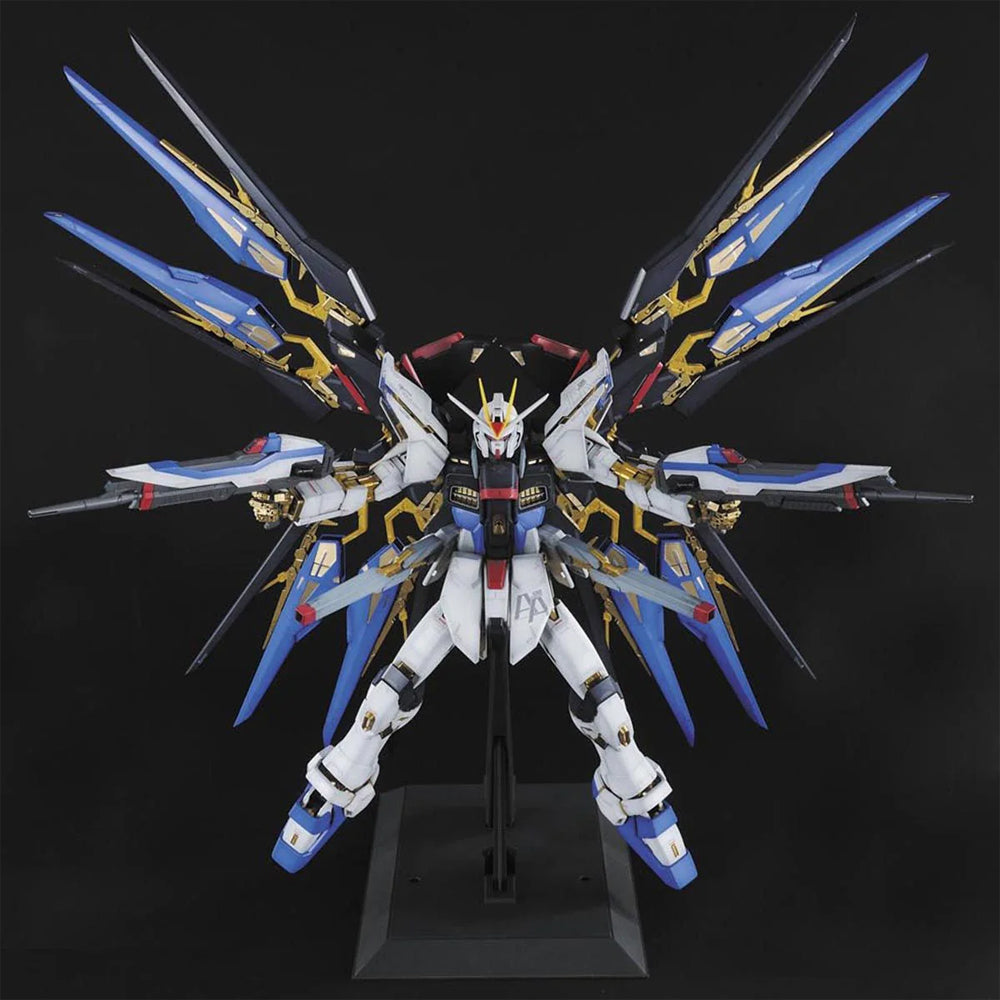 Bandai PG ZGMF-X20A Strike Freedom Gundam 1:60 Gunpla Kit 63056