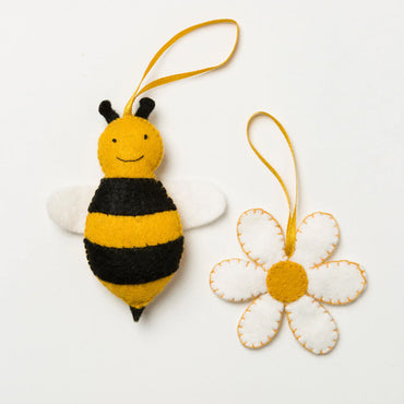 Corinne Lapierre Bee & Flower Felt Craft Mini Kit