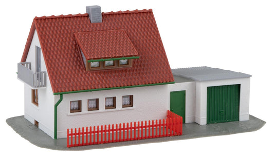 Jouef MKD2020 House with Garage Kit HO