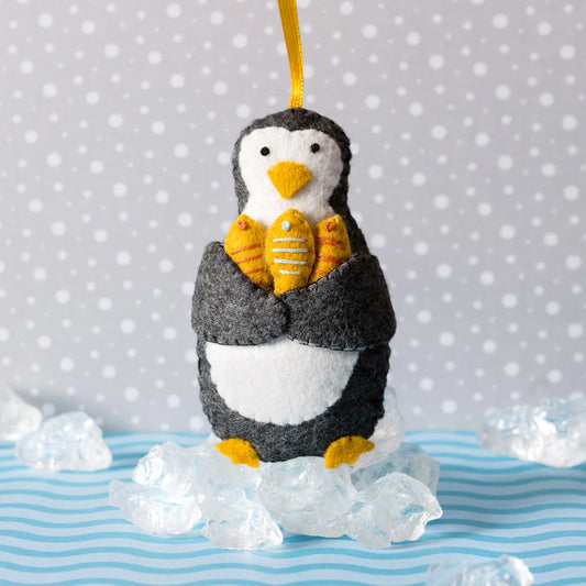 Corinne Lapierre Penguin w/Fish Felt Craft Mini Kit
