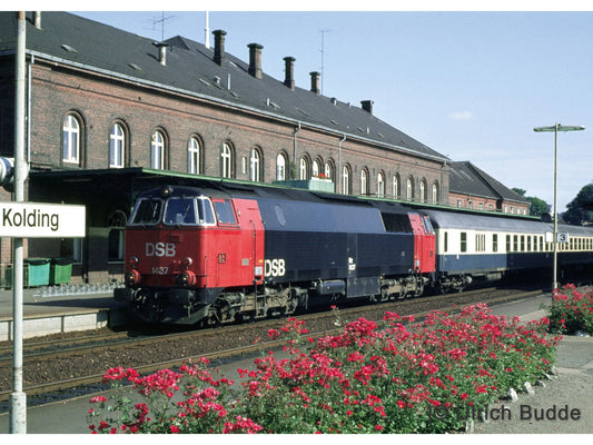 Marklin 38290 DSB MZ Diesel Locomotive IV (~AC-Sound) HO Gauge