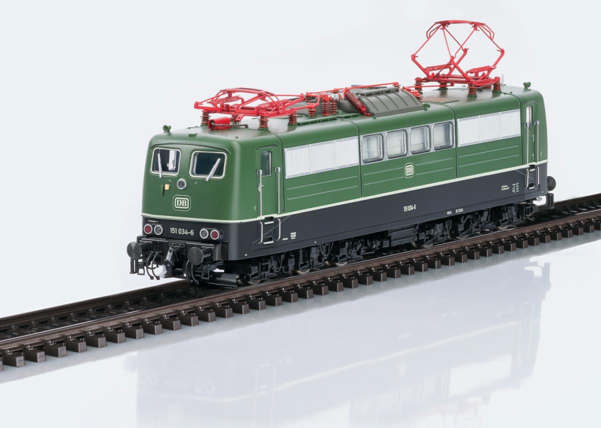 Marklin DB BR151 034-6 Electric Locomotive IV (~AC-Sound) HO Gauge MN39132