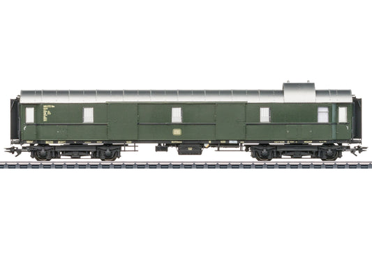 Marklin DB Pw4ue Express Baggage Coach III HO Gauge 42540