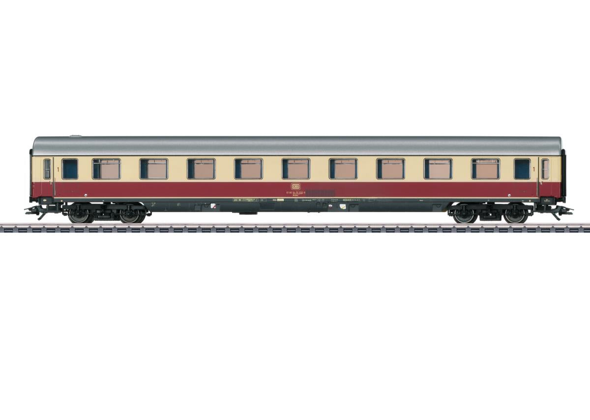 Marklin CD Apmz143 1st Class Coach VI MN43762 HO Gauge