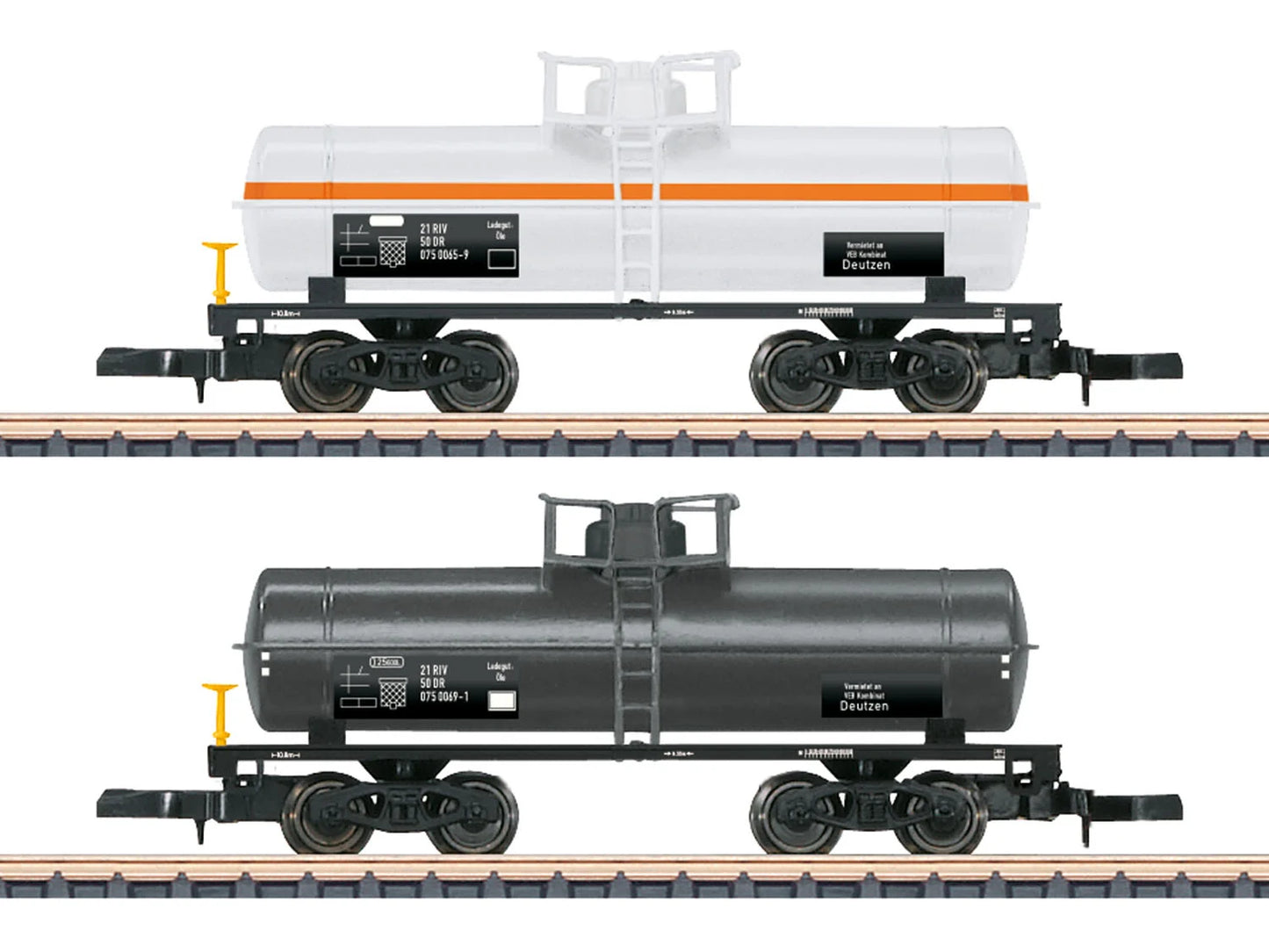 Marklin 82524 DR VEB Kombinat Deutzen Bogie Tank Wagon Set (2) IV Z Gauge
