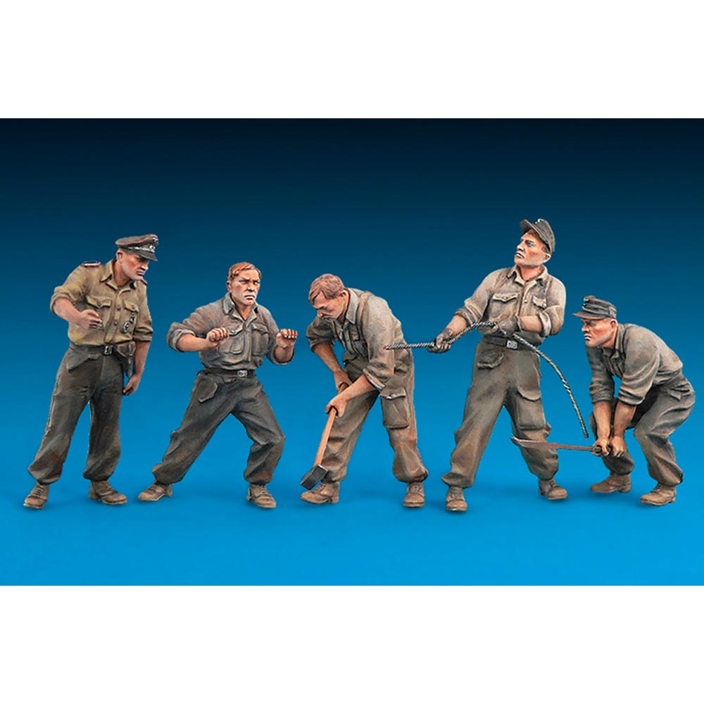 Miniart 35319 German Tank Crew Repair Crew 1:35 Model Kit