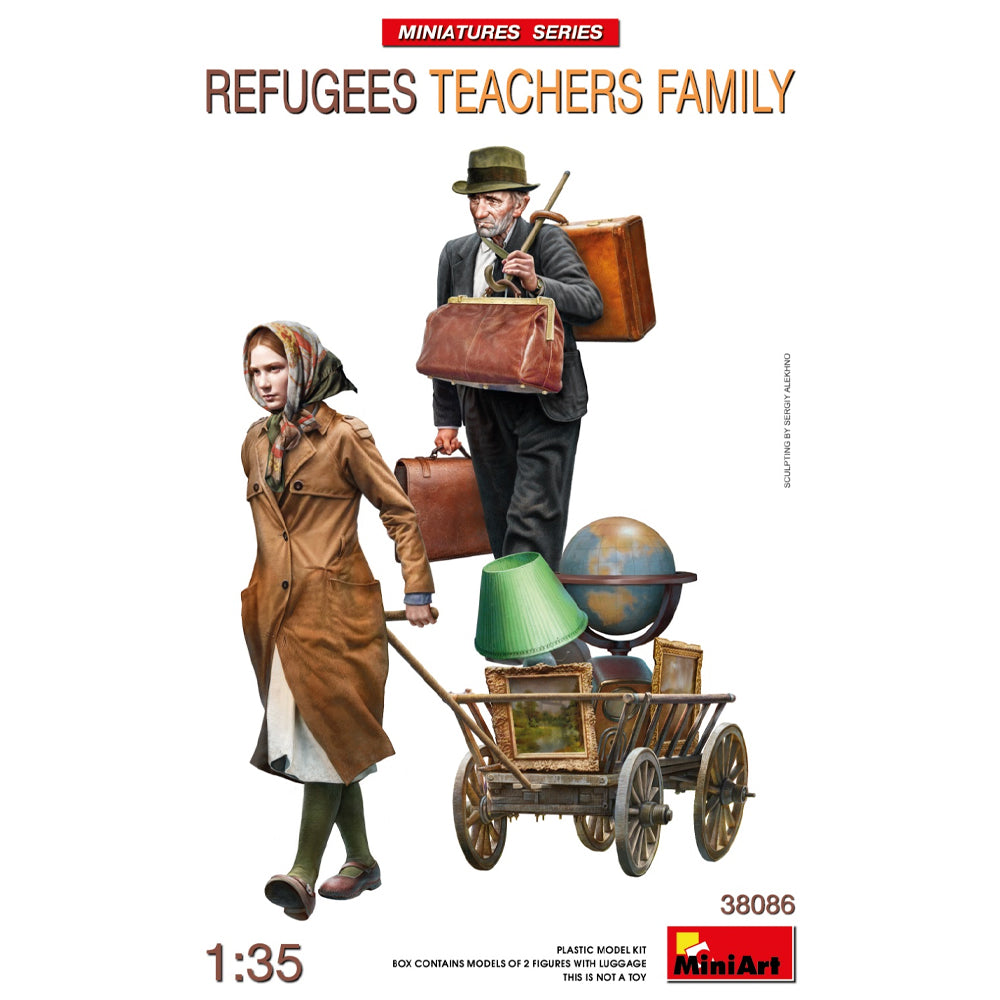 MiniArt 38086 Refugees Teachers Family Figures 1:35 Model Kit