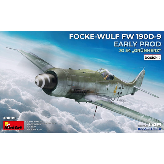 Miniart 48035 Focke-Wulf Fw 190D-9 Early Prod. JG 54 „Grünherz“ 1:48 Model Kit