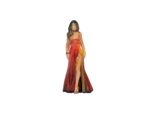 Noch Lady in Red Dress 3D Master Figure HO Gauge N10405