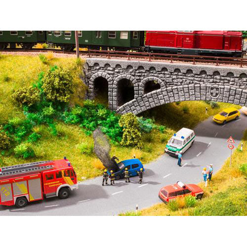 NOCH Fire Brigade in Action Sound Scene HO Gauge Scenics 12842