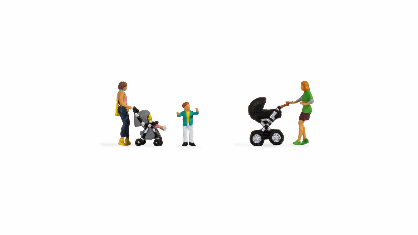 Noch 15584  Mothers with Children & Modern Buggies (2) Figure Set HO