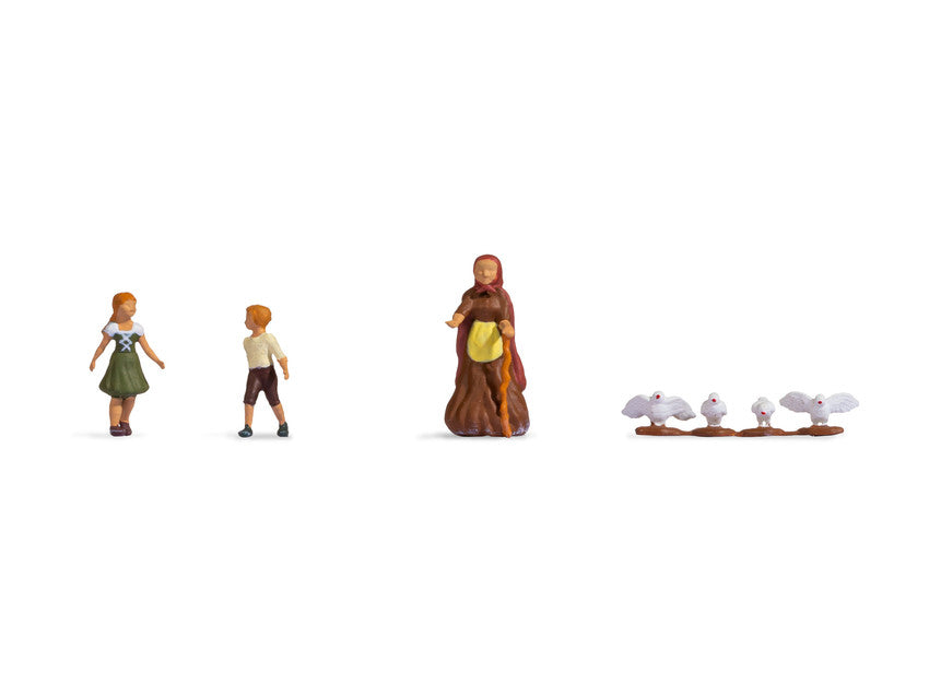 Noch 15804 Hansel & Gretel with Witch Fairytale Figure Set HO