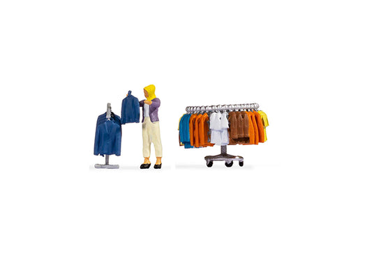 Noch Clothes Shopping (Man) Tiny Scenes Set 16509 HO Gauge