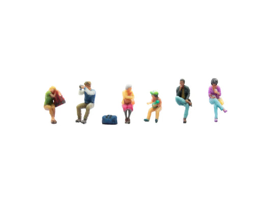 Noch Seated Passengers (6) 3D Master Figure Set N35320 N Gauge