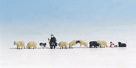 Noch Shepherds (2) and Sheep (10) Figure Set N Gauge 36750