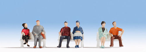 Noch Sitting People (6) Hobby Figure Set N Gauge 38130