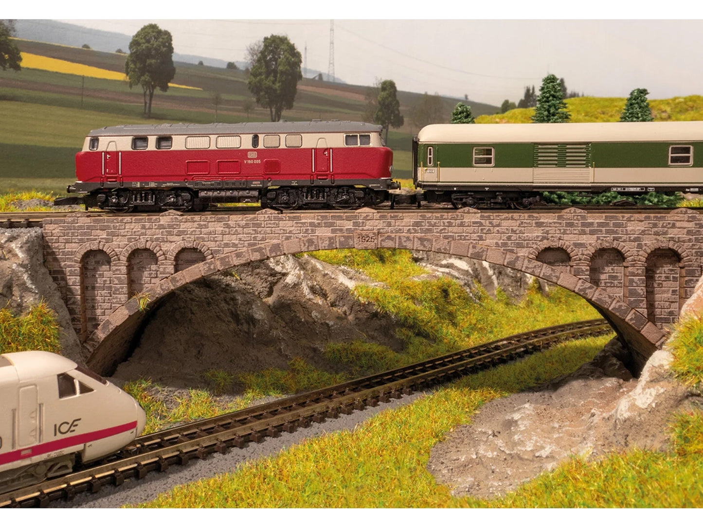 Noch Stone Arch Bridge Laser Cut Kit Z Gauge N44380