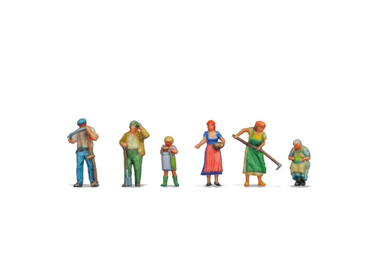 Noch Farmers (6) 3D Master Figure Set Z Gauge N44504