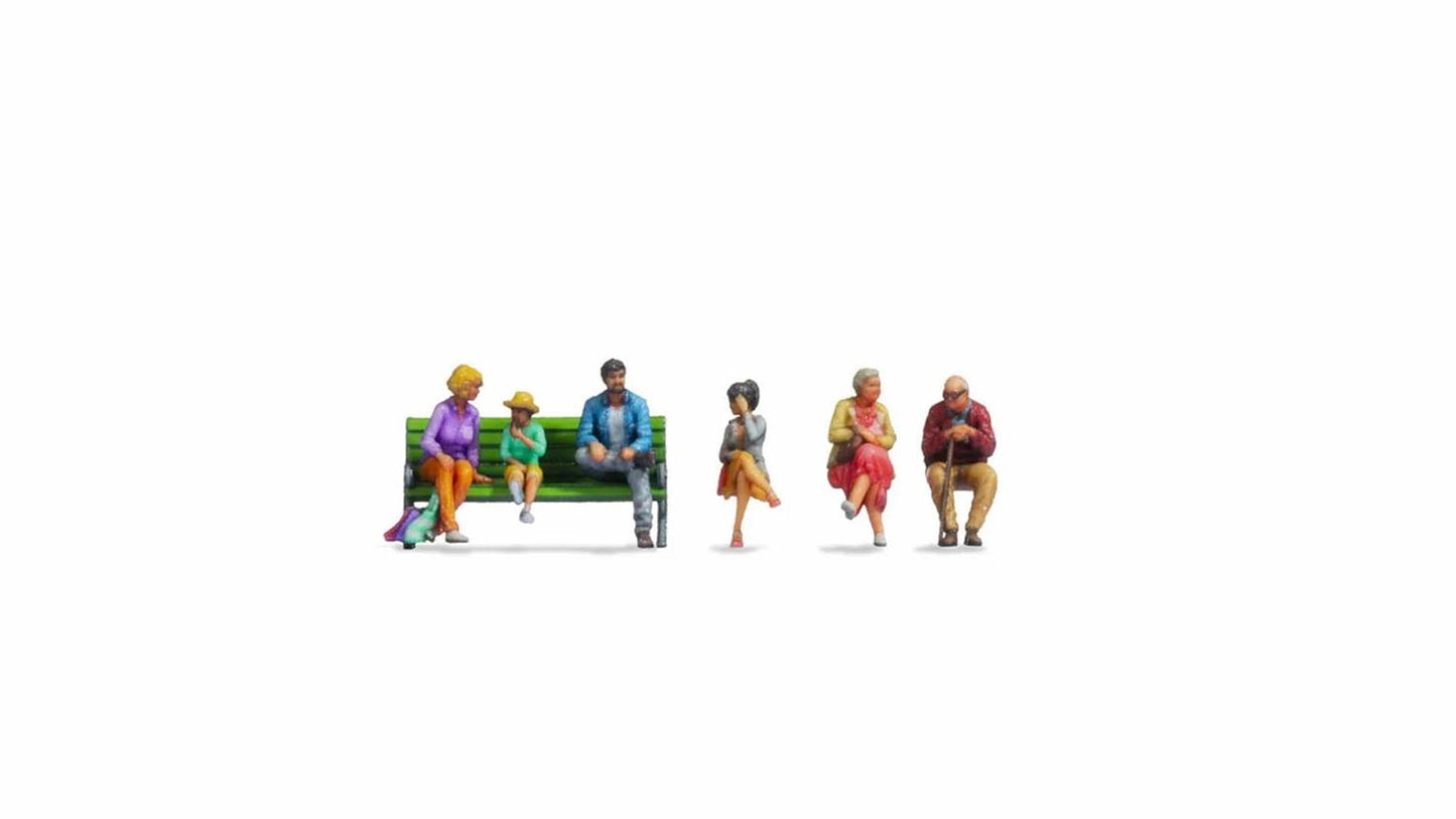 Noch Seated People (6) Figure Set N44521 1:220