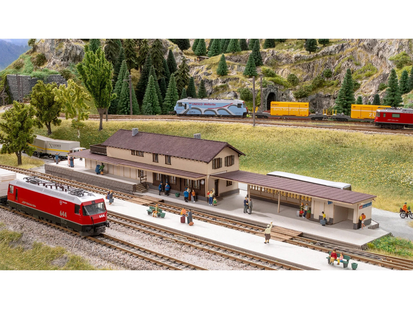 Noch Bergun Station Laser Cut Kit HO Gauge N66005