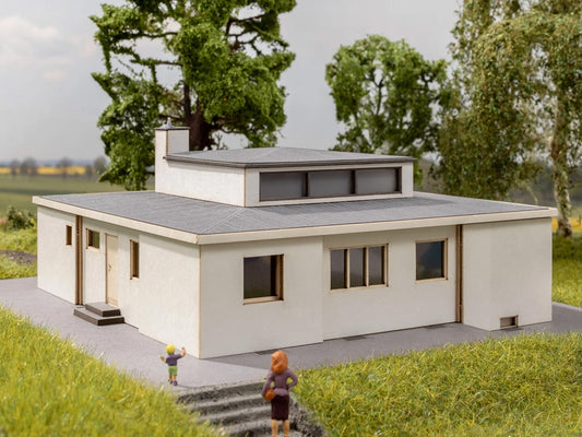 Noch Haius am Horn Bauhaus Show Home Laser Cut Kit HO Gauge N66680
