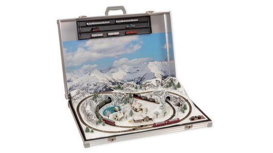 Noch Oberstdorf Briefcase Layout with Minitrix Track N88415 N Gauge