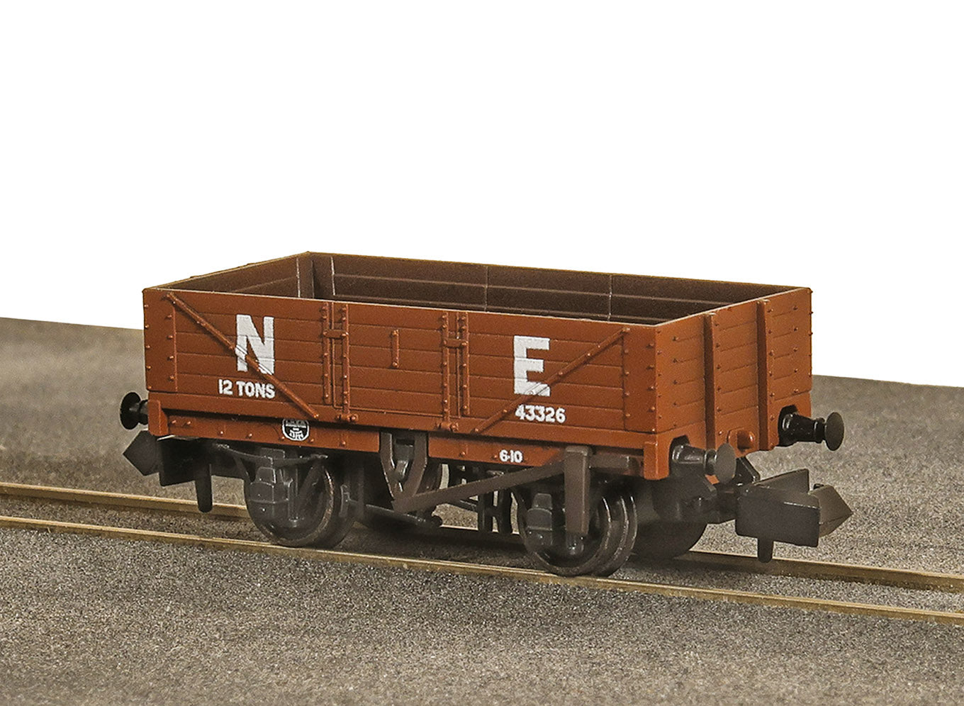 PECO NR-5001E 9ft 5 plank Open Wagon NE N Gauge