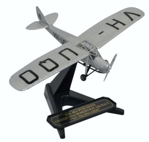 Oxford Aviation 72PM007 DH80a Puss Moth VH-UQO My Hildegarde Air Race 1:72