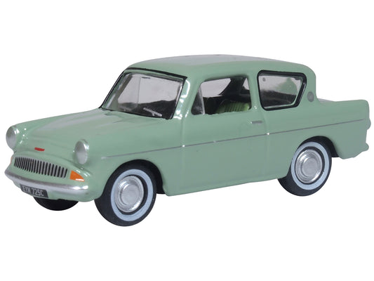 Oxford Diecast 76105010 Ford Anglia Spruce Green OO Gauge