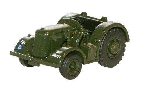 Oxford Diecast 76DBT001 David Brown RAF (Olilve) OO Gauge