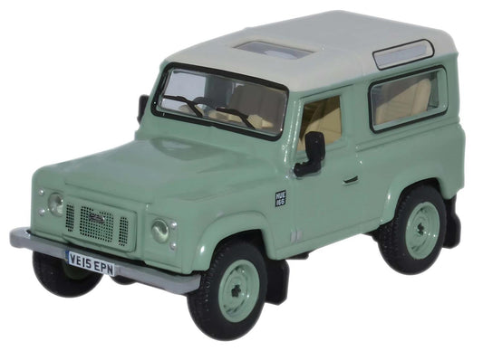 Oxford Diecast Land Rover Defender 90 Station Wagon Grasmere Green OD76LRDF007HE OO Gauge