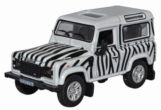 Oxford Diecast 76LRDF013 Land Rover Defender 90 Safari OO Gauge