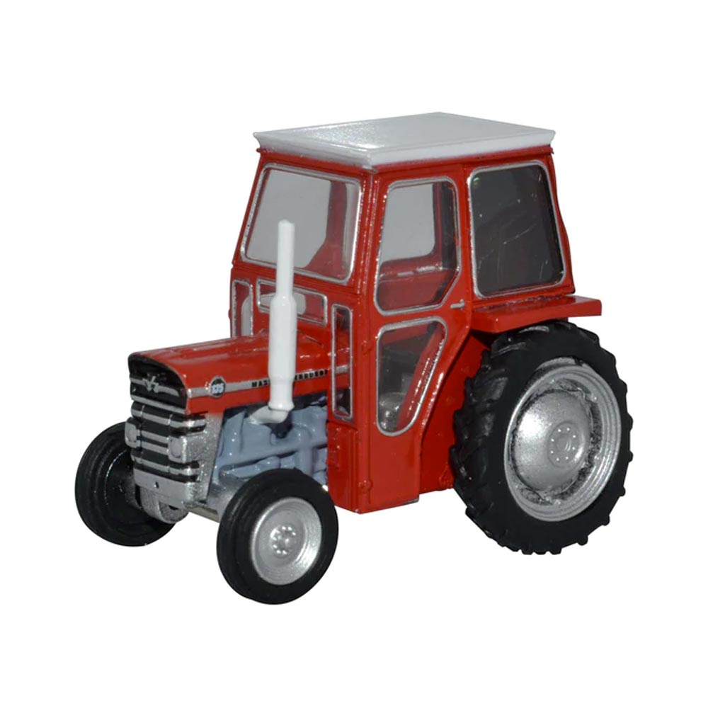 Oxford Diecast Massey Ferguson 135 Tractor Red OO Gauge 76MF001
