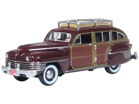 Oxford Diecast 87CB42001 Chrysler Town & Country Woody Wagon '42 Regal Maroon HO