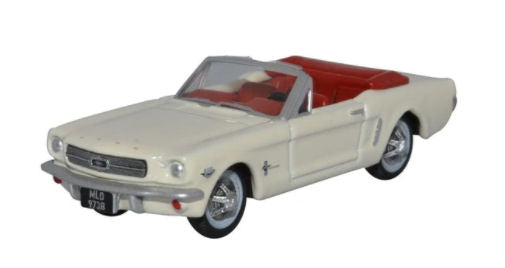 Oxford Diecast 87MU65005 Ford Mustang 1964 Convertible Wimbledon White HO