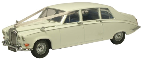 Oxford Diecast DS001W Daimler DS420 Limousine Wedding Car Old English White 1:43