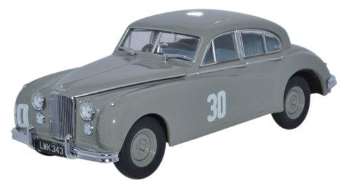 Oxford Diecast JAGVII007 Jaguar MkVII 1952 Silverstone S Moss 1:43