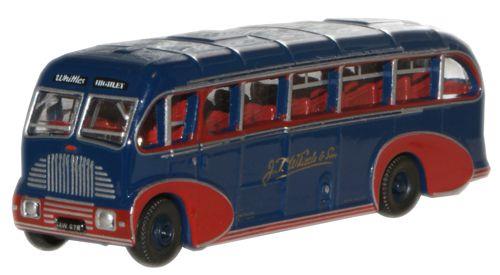 Oxford Diecast NBS004 Burlingham Sunsaloon Whittles Coaches N Gauge