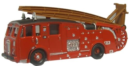 Oxford Diecast NDEN001 Dennis F12 Fire Engine London N Gauge